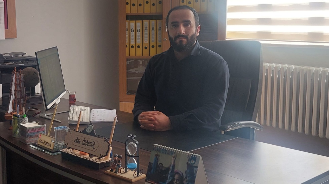 Bilal ÖZDEMİR - Okul Müdürü